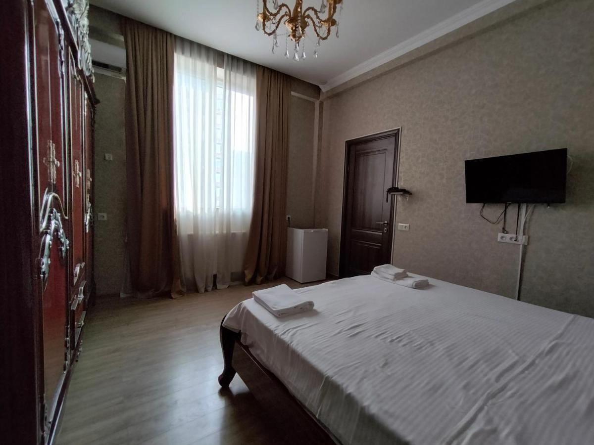 New Star Hotel Tbilisi ภายนอก รูปภาพ